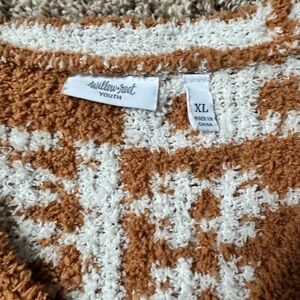 Willow Root Girl’s Brown and White Sweater